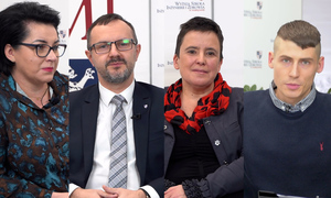 Najwyższa stawka za najwyższe kompetencje. Jak to działa w przemyśle kosmetycznym? [WIDEO]
