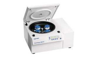Wirówka 5804 R, bez rotora z chłodzeniem, 230 V/50-60 Hz z wtyczką GB